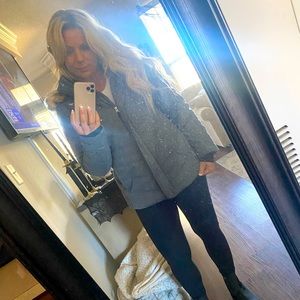 Obermeyer Gray with Fur Hood Ski Jacket- Worn Once!